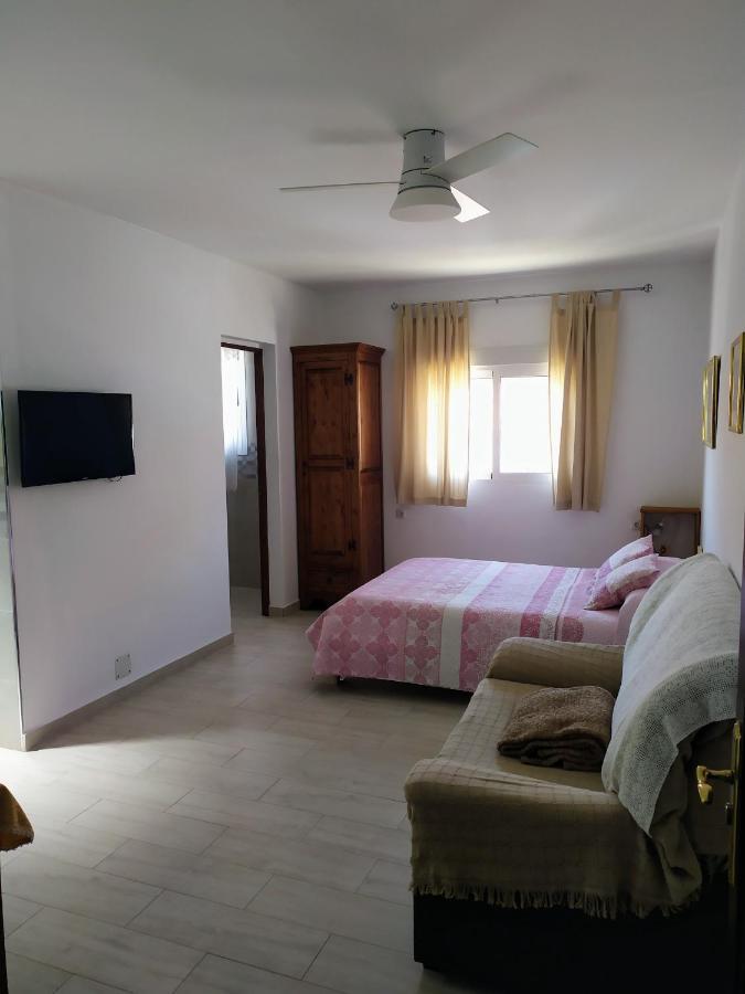 Apartamento En Olvera Luaran gambar